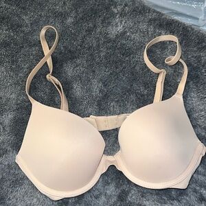 Nude T-Shirt Bra